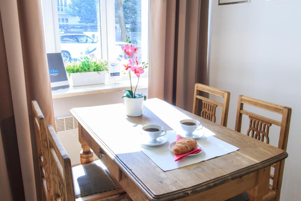 Rental Apartments Poznanska Warsaw Ngoại thất bức ảnh