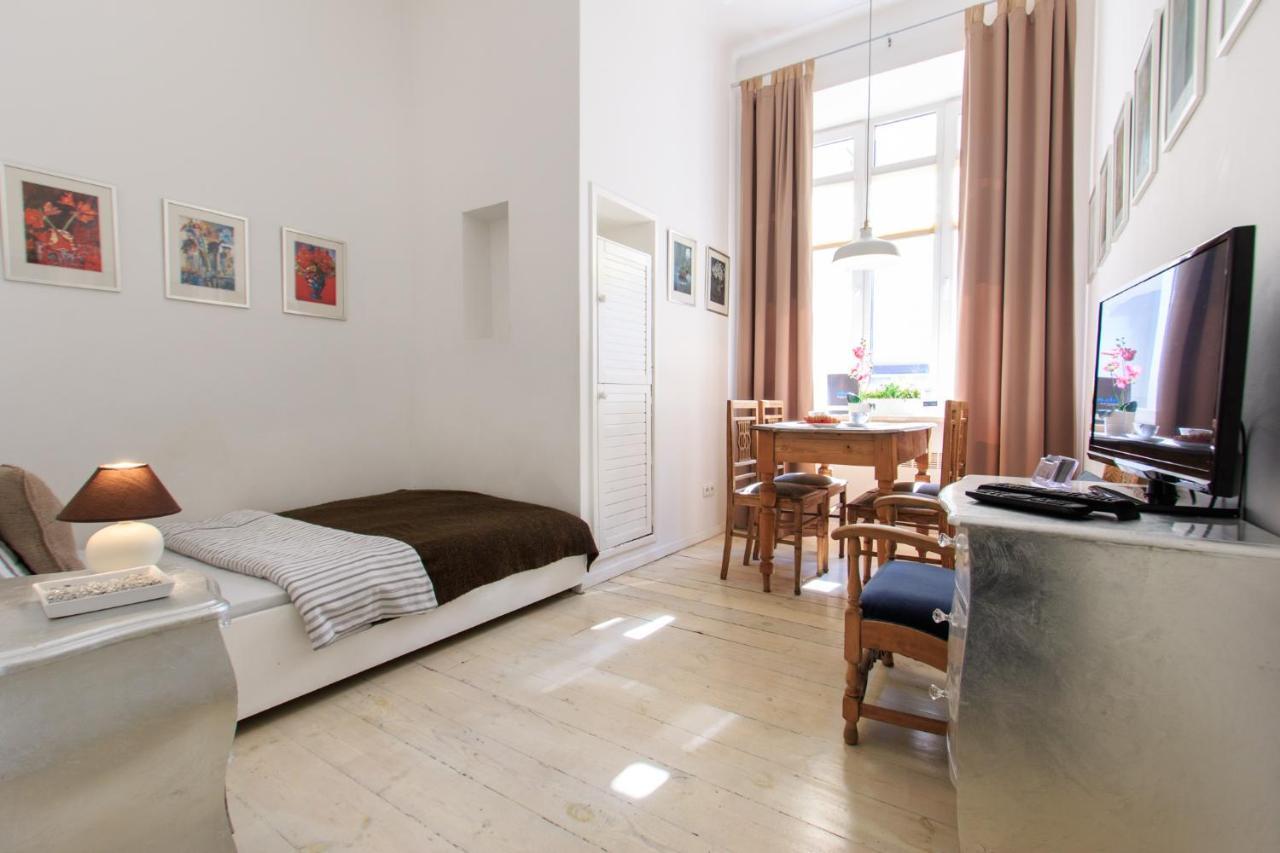 Rental Apartments Poznanska Warsaw Ngoại thất bức ảnh
